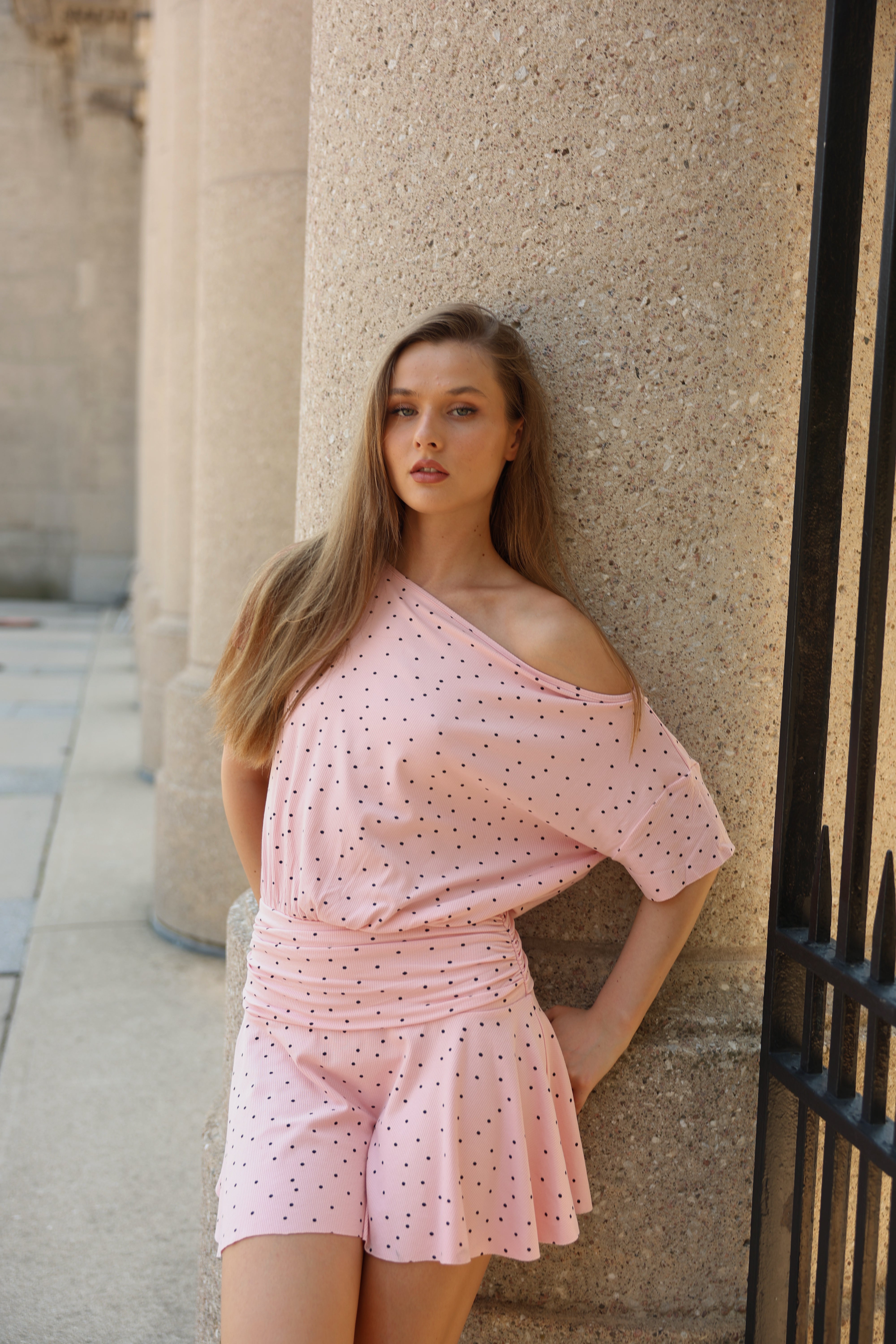 VIVI DRESS