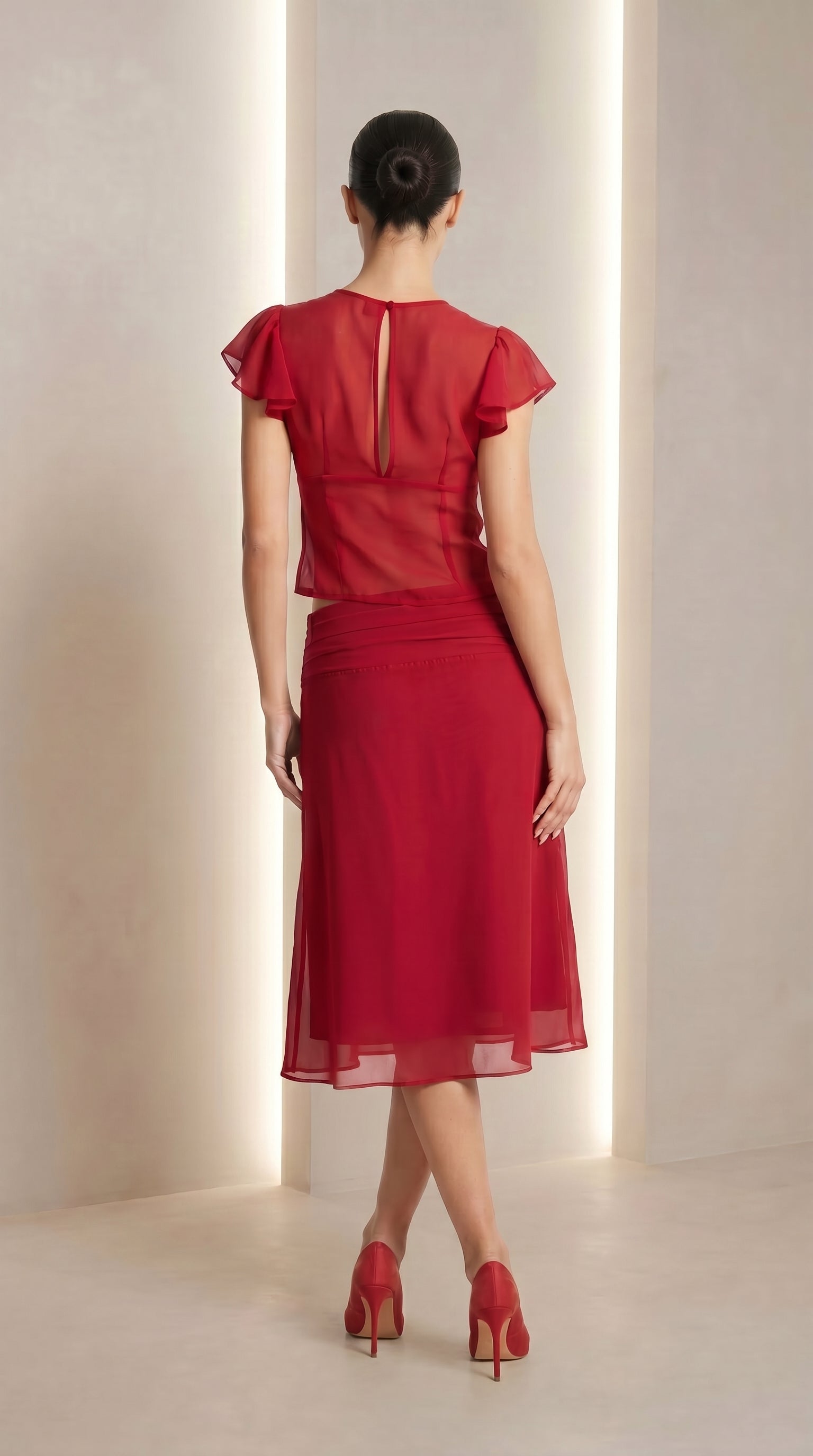 GIGI SKIRT - Love McNicoll